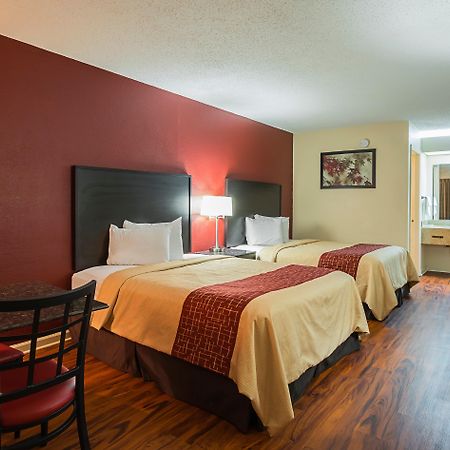 Red Roof Inn & Suites Scottsboro Exterior photo